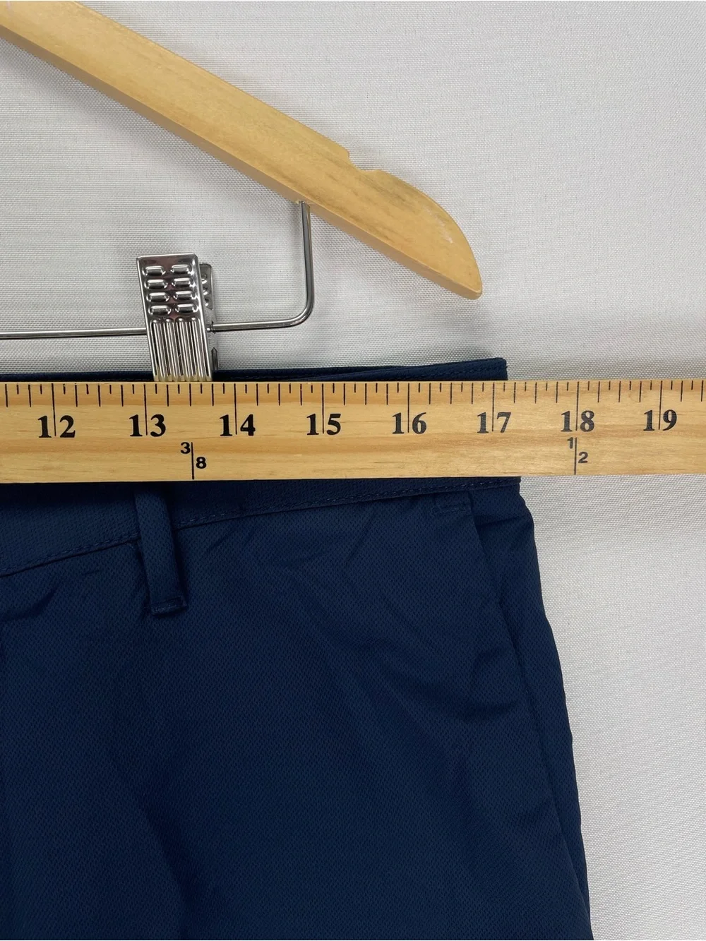 Banana Republic Performance Pants Men’s 34x32 Navy Blue Athletic Straight Chino